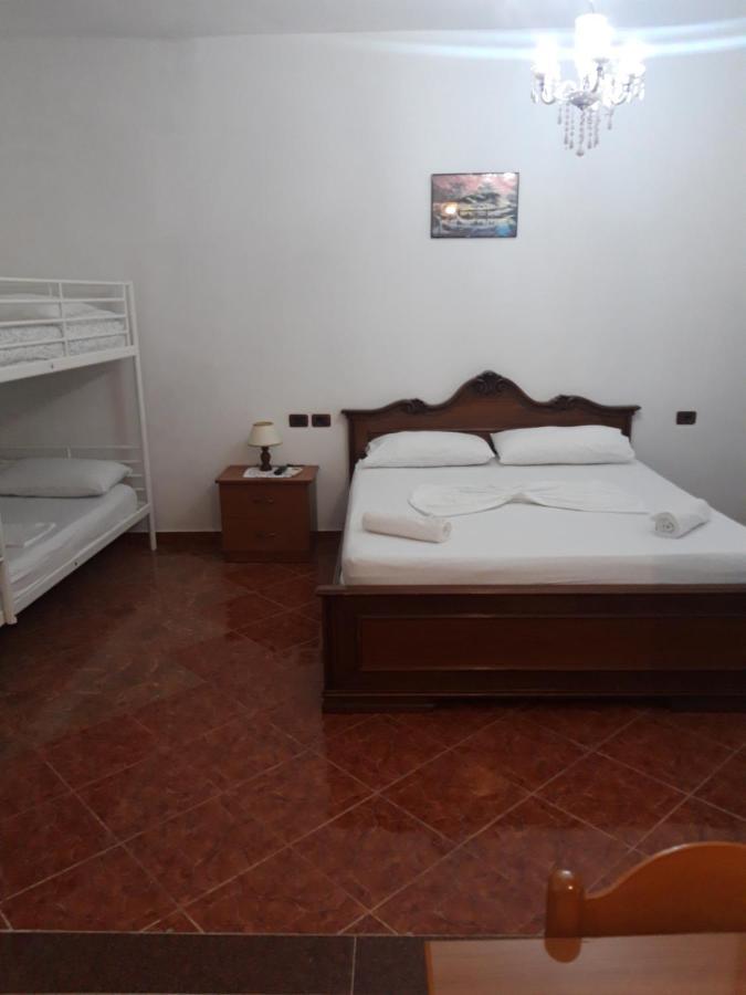 Agron Hotel Orikum Buitenkant foto